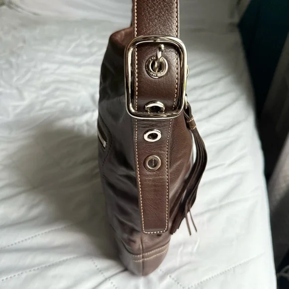 Coach Legacy Leather Hobo Bag – Dark Brown Leather | Adjustable Strap - Picture 3 of 11